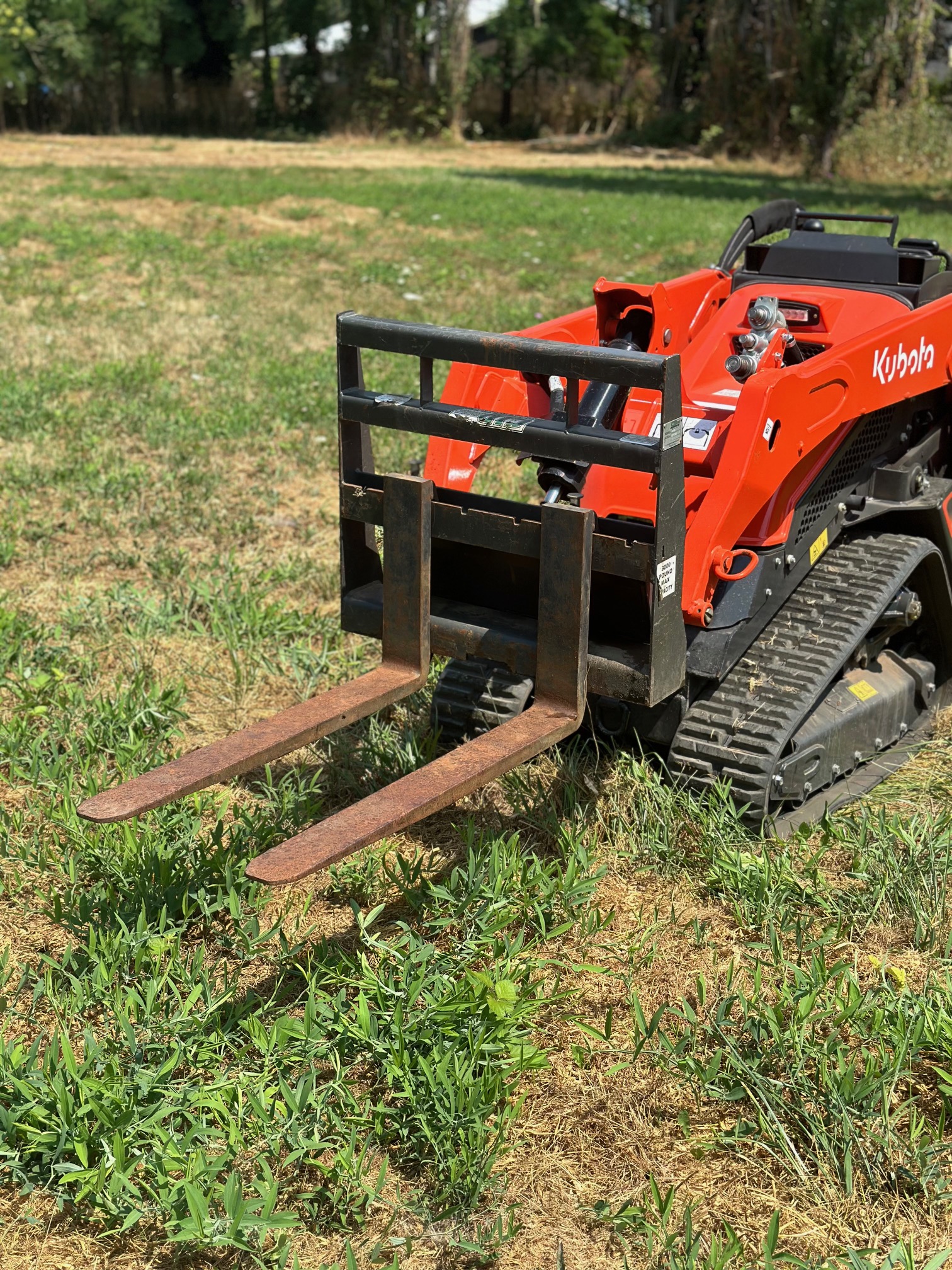 STAND ON PALLET FORKS